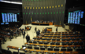 Reformas da Previdência e trabalhista devem movimentar a Câmara nesta semana