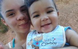 Criança de 10 meses de idade aguarda a sua ajuda na cidade de Guaçuí-ES.