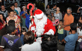 Natal de Luz: abertura com chegada do Papai Noel acontece nesta sexta-feira (02)
