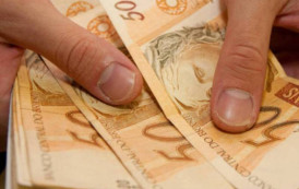 Por que o salário mínimo joga a favor da pobreza?