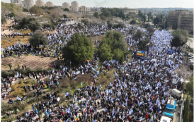 Milhares protestam em Israel contra reforma do judiciário