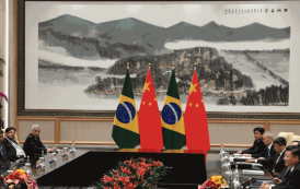 Brasil e China vão abandonar o dólar nas suas relações comerciais