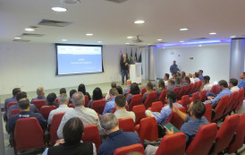 Simec Cariacica realiza encontro de negócios com fornecedores