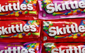 A Califórnia vai banir o Skittles?