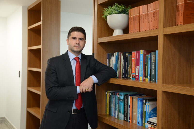 Impostos chegam a 56% do preço de produtos do Carnaval, aponta levantamento Impostos chegam a 56% do preço de produtos do Carnaval, aponta levantamento