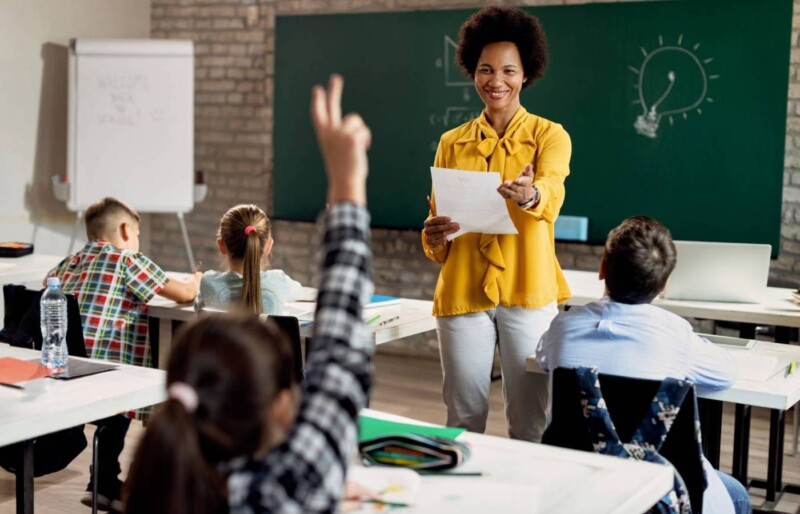 Profissionais da educação encontram novo obstáculo para acumular cargos públicos após decisão do TJES Profissionais da educação encontram novo obstáculo para acumular cargos públicos após decisão do TJES